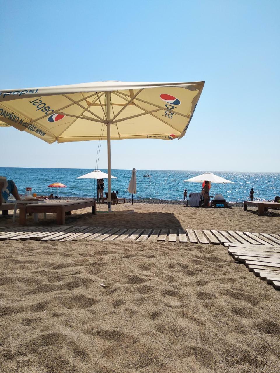 Guest House Anna Σουχούμι Εξωτερικό φωτογραφία
